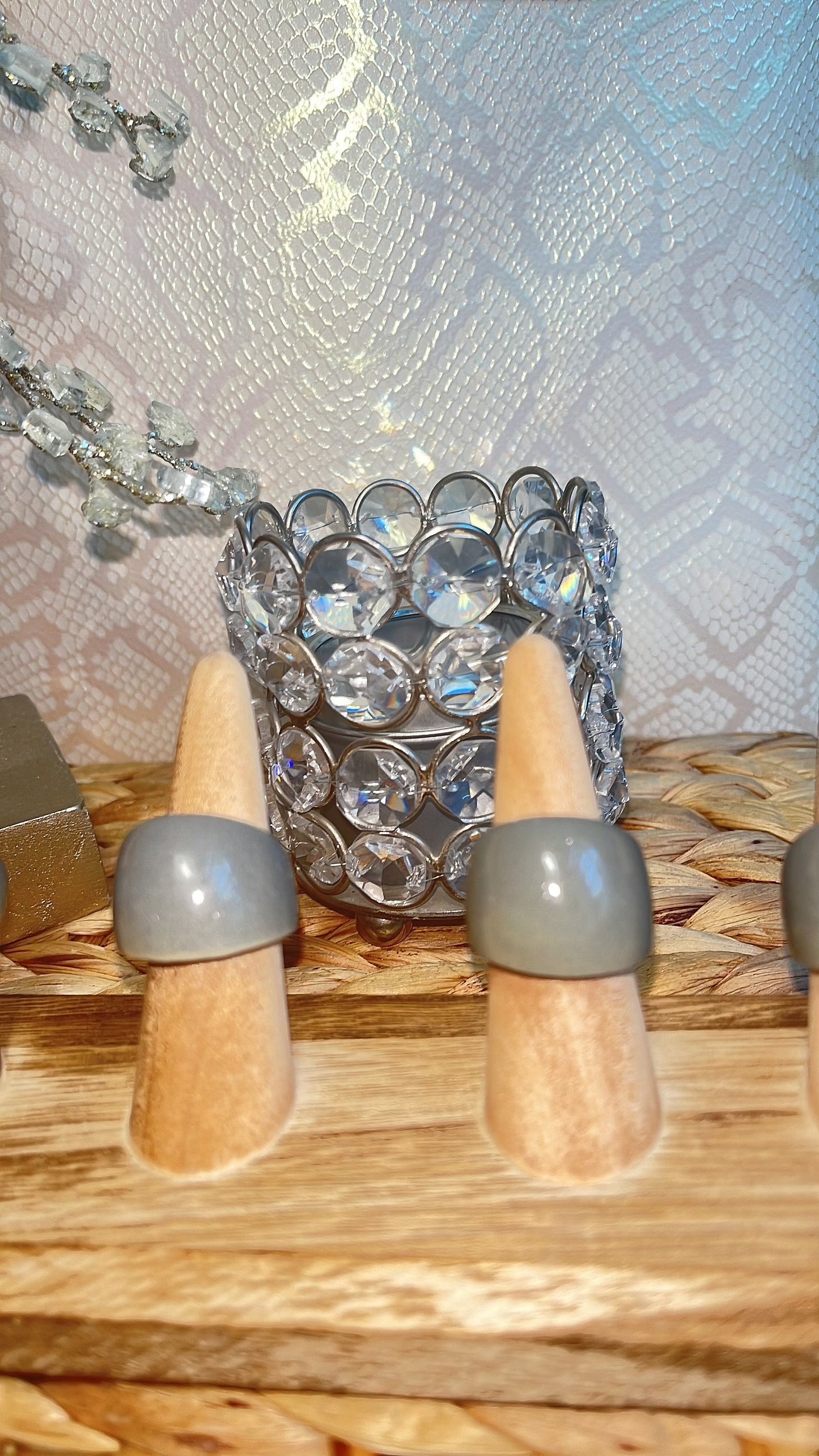 MAGNETIC COPPER DOME RING- SAND