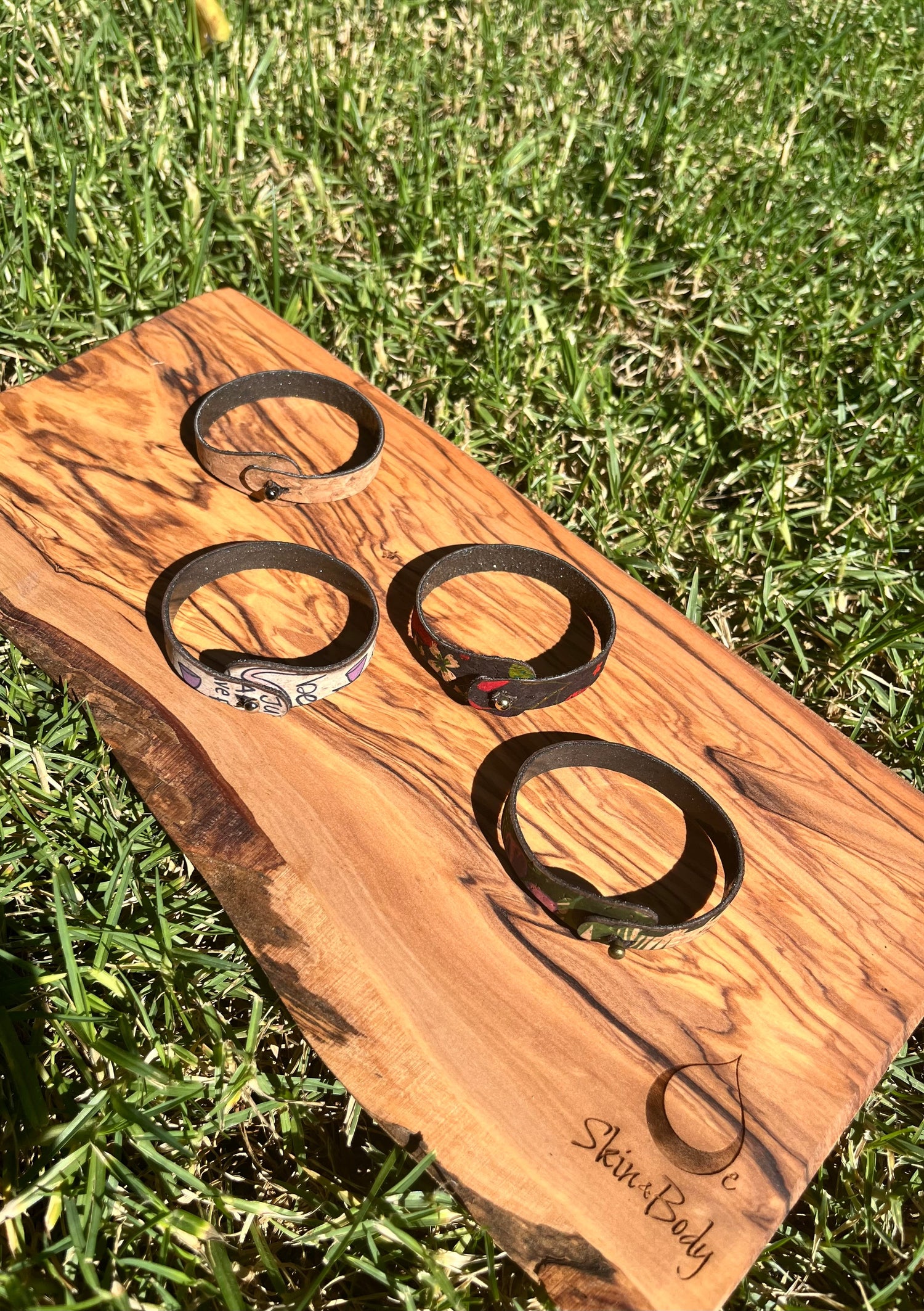 GROUNDED MAGNETIC JEWELRY