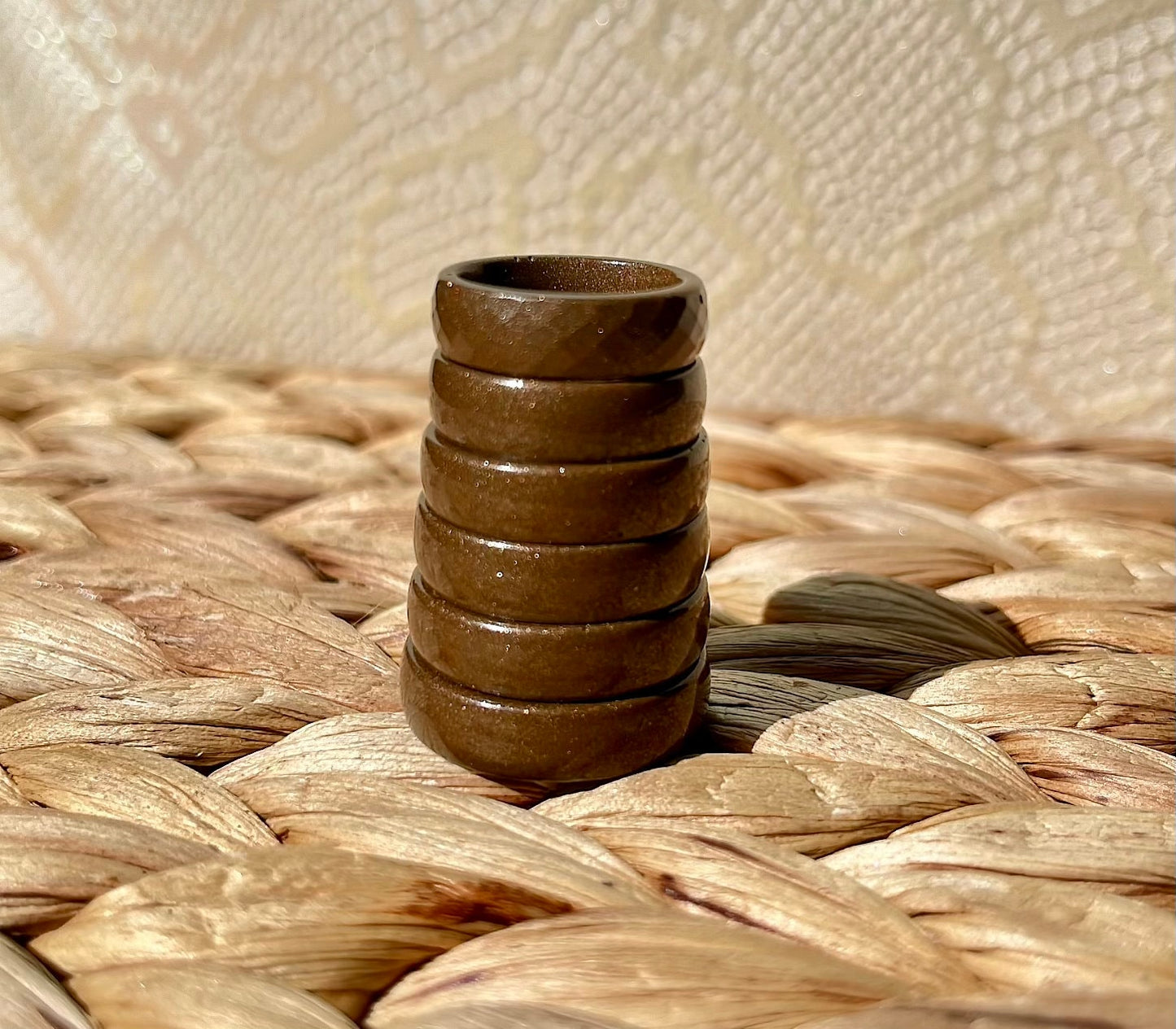 MAGNETIC COPPER 6MM BAND RING - DEEP BROWN